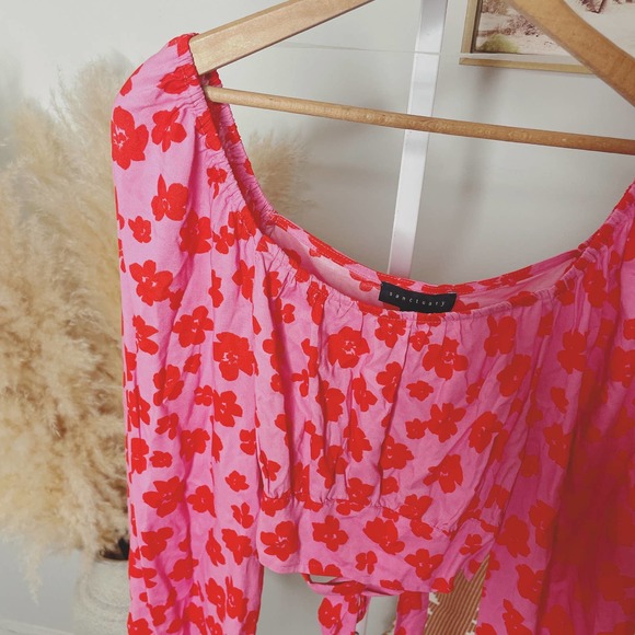 Revolve | Sanctuary Going Solo Crop Tie Top in Cherry Kiss - Picture 6 of 11